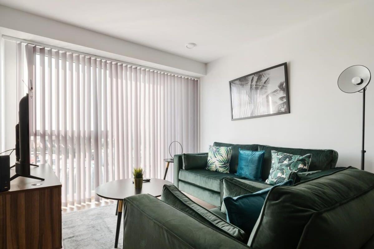 Beautiful 2 Bed Apartment In A Converted Mill Leeds  Bagian luar foto
