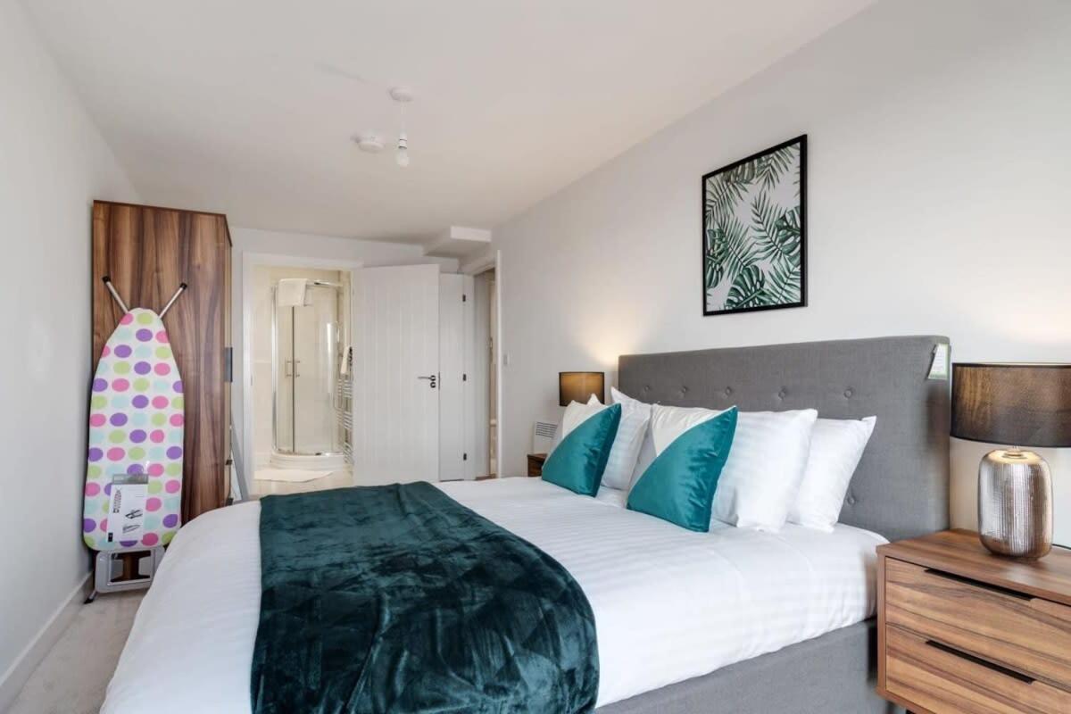 Beautiful 2 Bed Apartment In A Converted Mill Leeds  Bagian luar foto