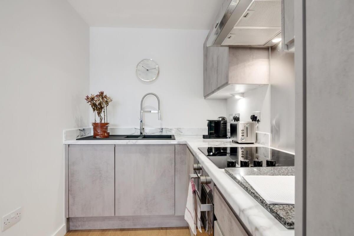 Beautiful 2 Bed Apartment In A Converted Mill Leeds  Bagian luar foto